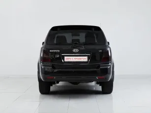 Kia  6