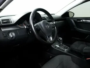 Volkswagen  10