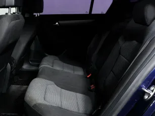 Volkswagen  12