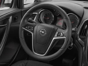 Opel  11