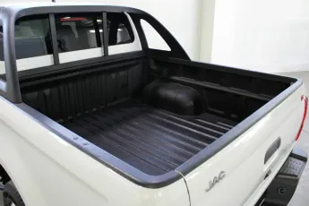 JAC  6