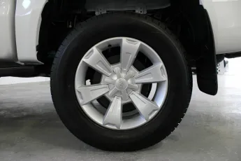 JAC  8