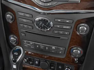 Infiniti  14