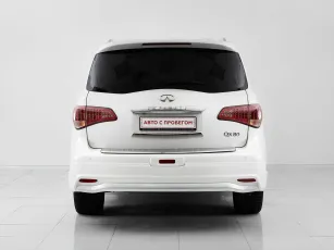 Infiniti  6
