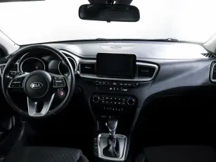 Kia  9