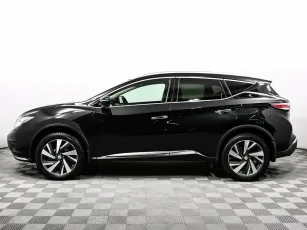 Nissan  3