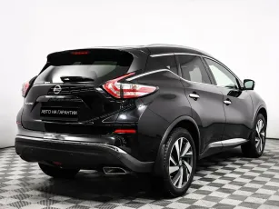 Nissan  5