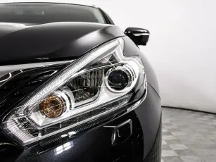 Nissan  7
