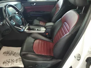 Kia  13