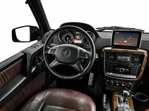 Mercedes-Benz  11