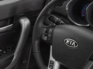 Kia  11