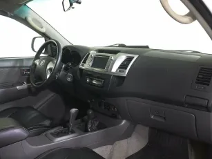 Toyota  6