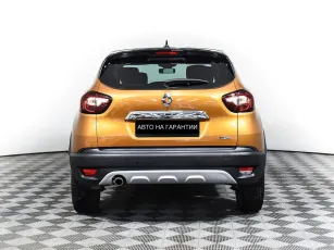 Renault  6