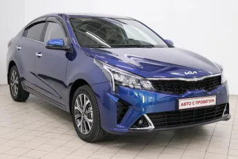 Kia  3