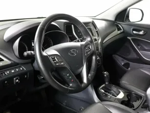 Hyundai  7