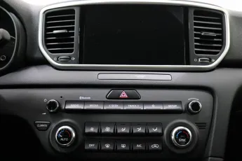 Kia  10