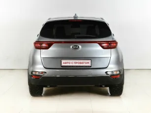 Kia  4