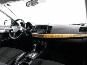 Mitsubishi  5
