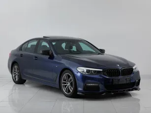 BMW  3