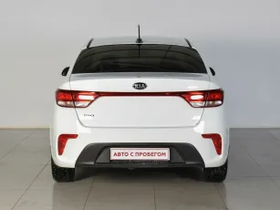 Kia  5