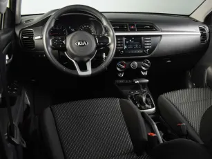 Kia  6