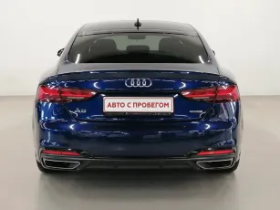 Audi  5