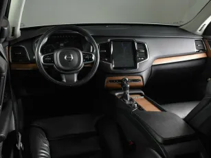 Volvo  6