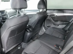 Hyundai  10