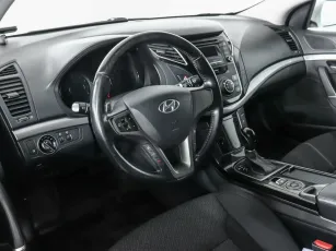 Hyundai  8