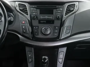 Hyundai  9