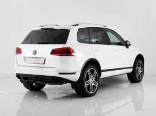 Volkswagen  5