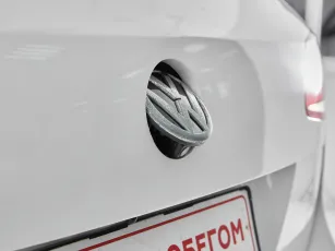Volkswagen  7