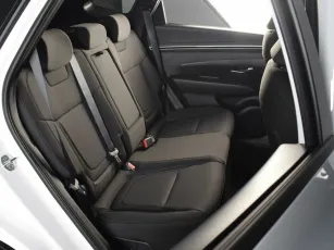 Hyundai  8