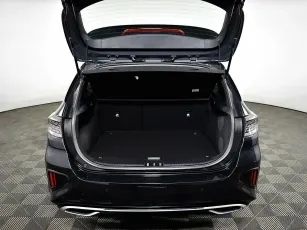 Kia  16