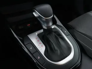 Kia  14