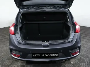 Kia  18