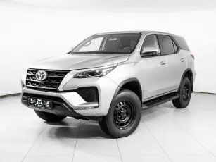 Toyota  1
