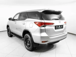 Toyota  4