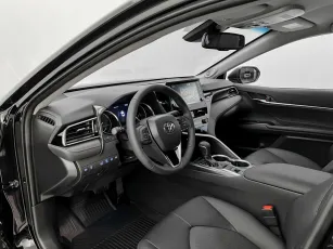 Toyota  9