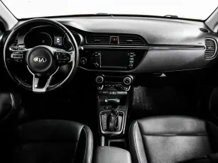 Kia  10