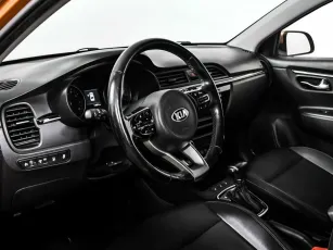 Kia  9