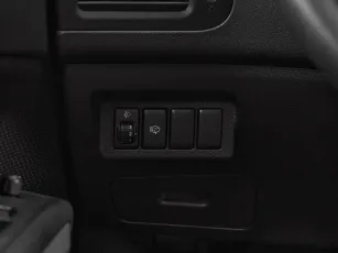 Nissan  13