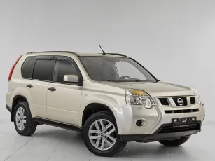 Nissan  3