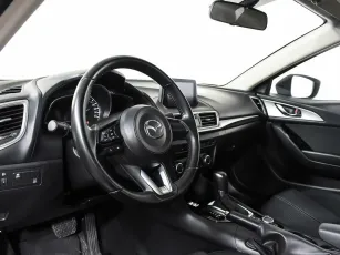 Mazda  12