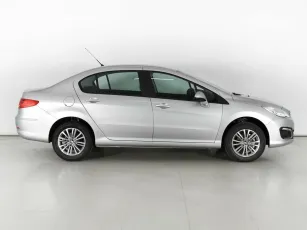 Peugeot  4