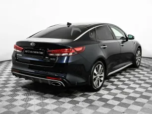 Kia  3
