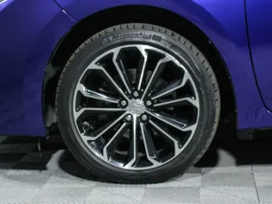 Toyota  5