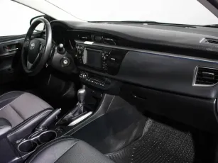 Toyota  6