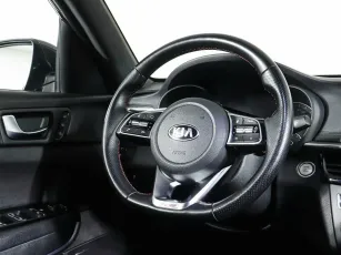 Kia  13