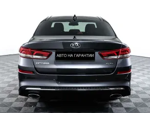 Kia  6